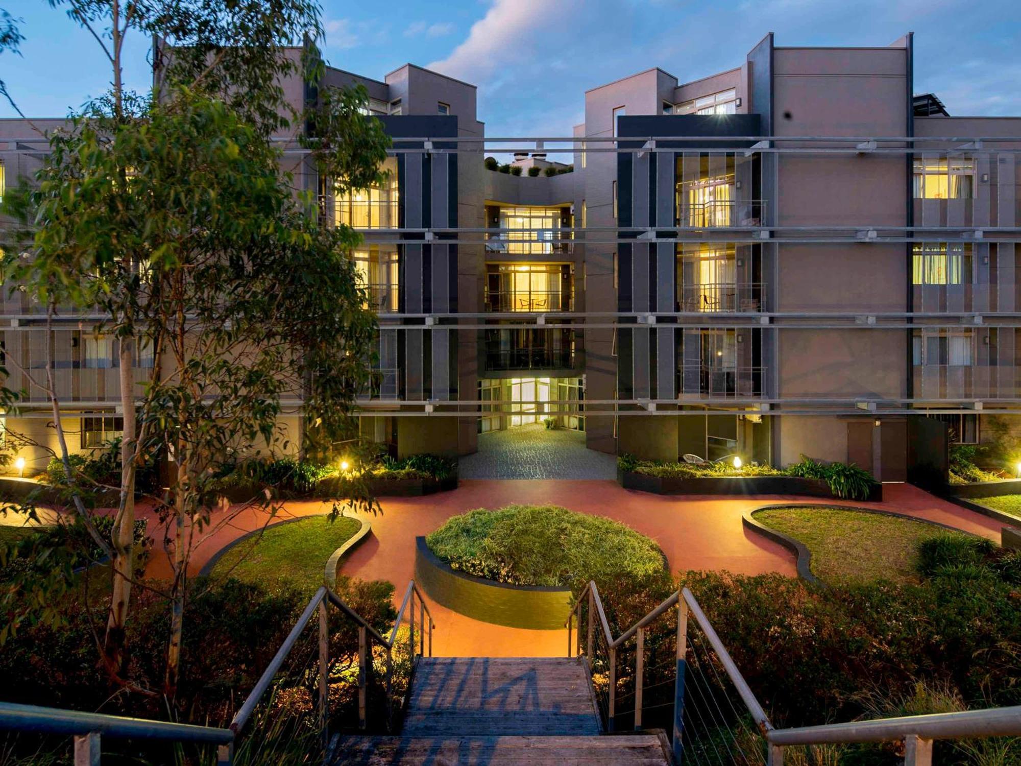 Mantra Castle Hill Sydney, An Accor Hotel Exterior foto